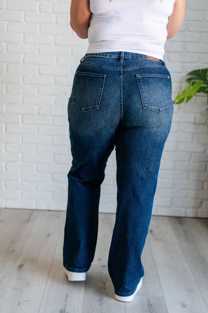 Muriel Mid Rise *TUMMY CONTROL* Classic Straight Judy Blue Jeans