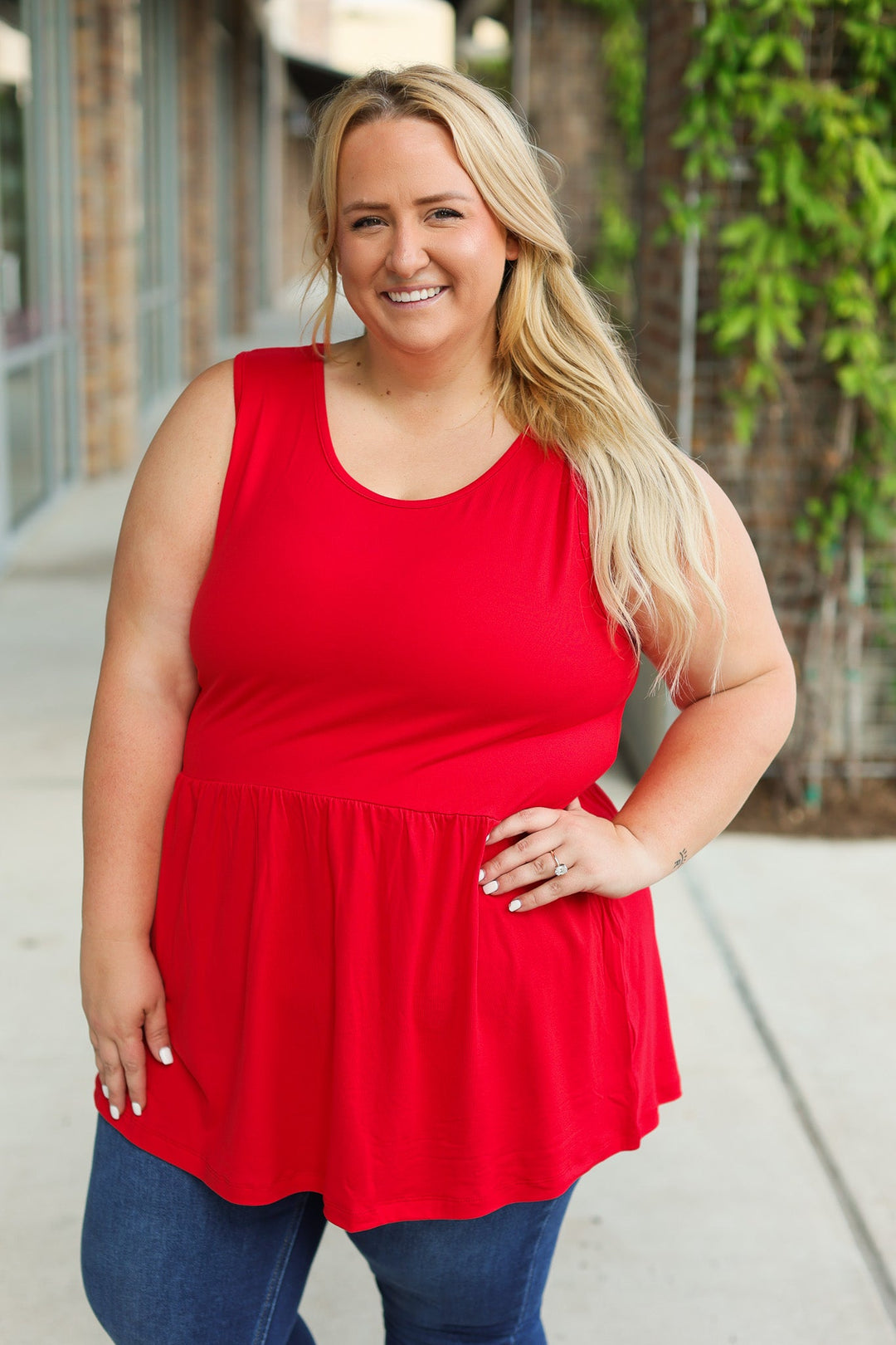 IN STOCK Renee Ruffle Tank - Red