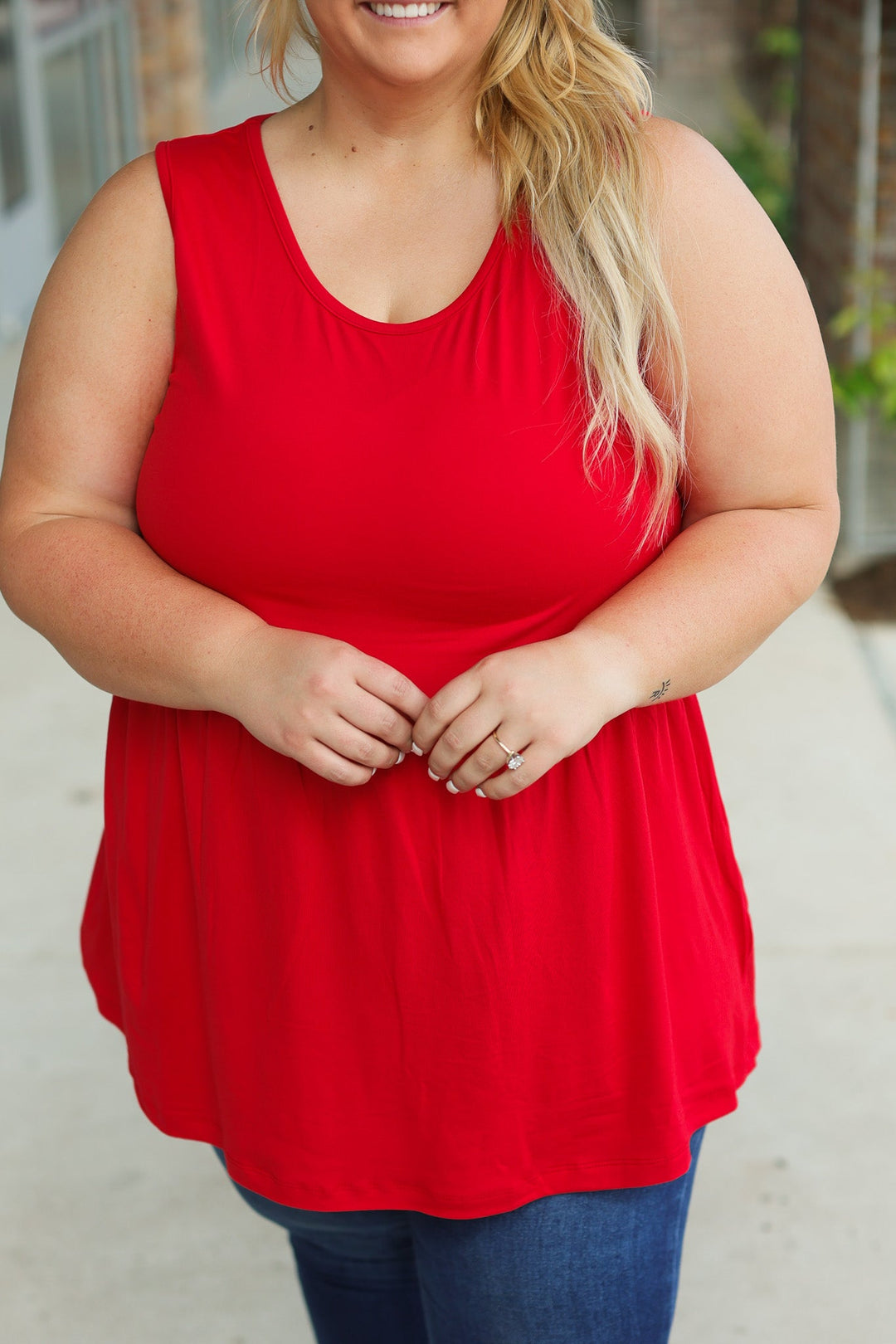 IN STOCK Renee Ruffle Tank - Red