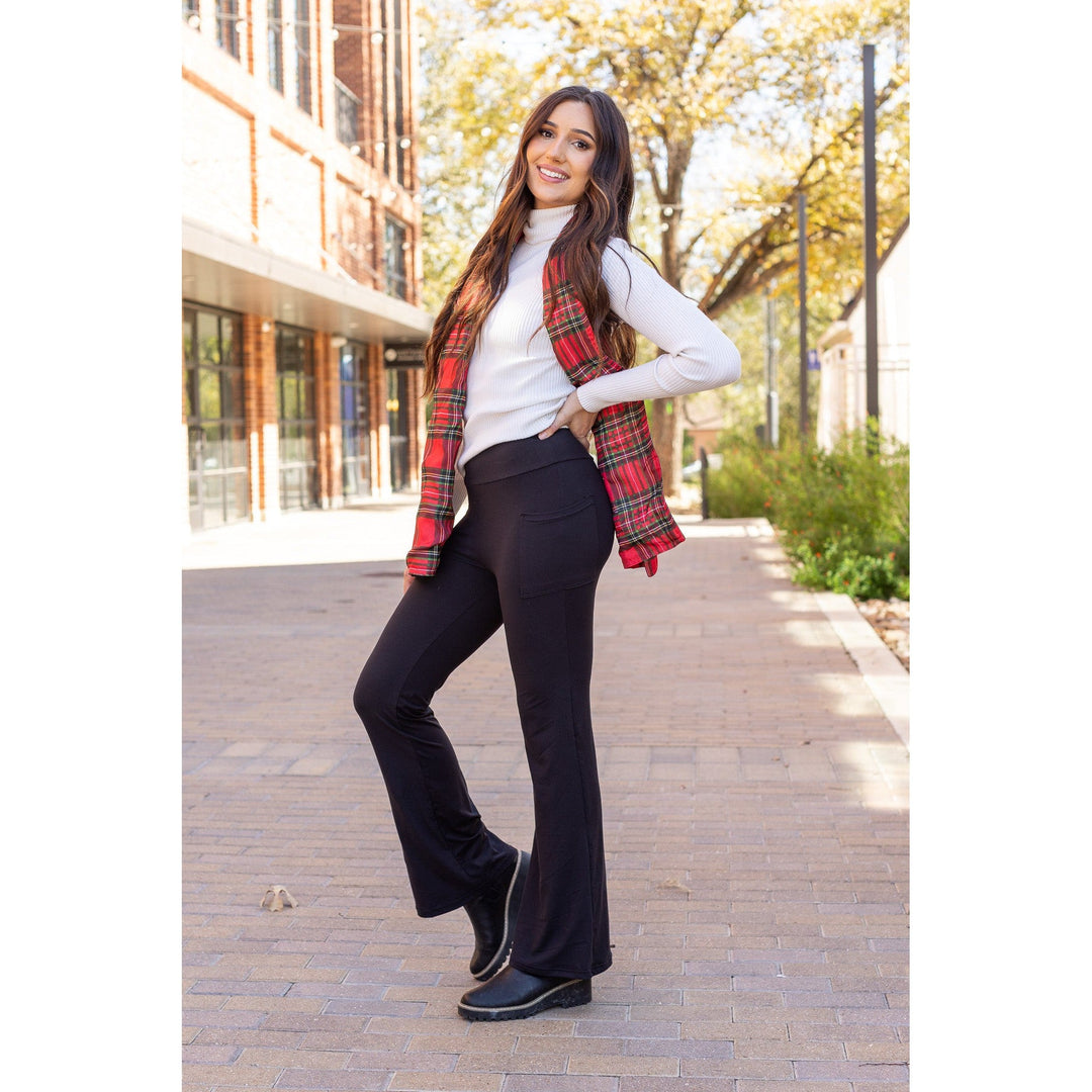 * OW Flare Leggings 30” - Black Bootcut Leggings