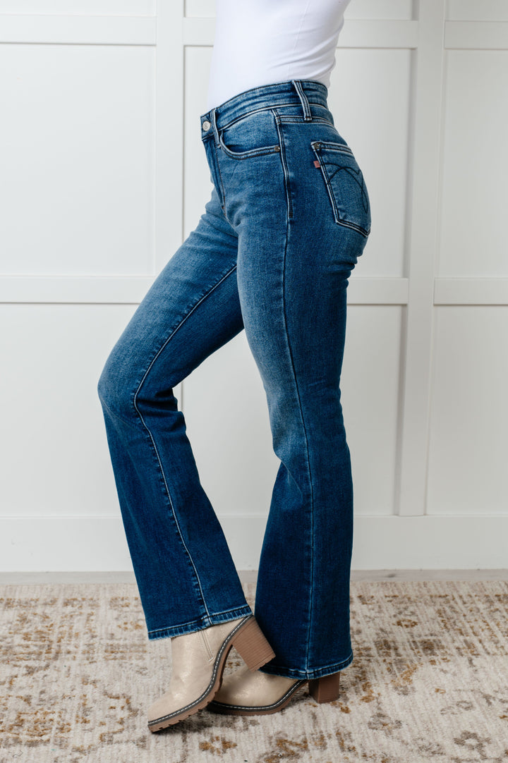 Hannah Mid Rise Thermal Bootcut Jeans by Judy Blue