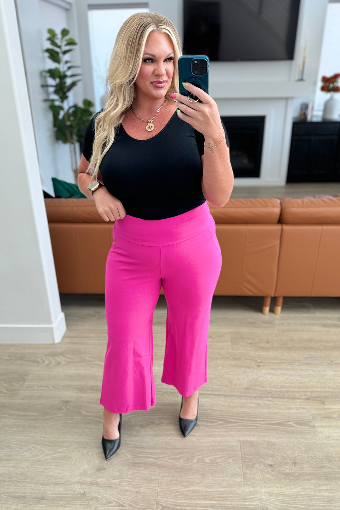 Magic Wide Leg Crop Pants in Hot Pink