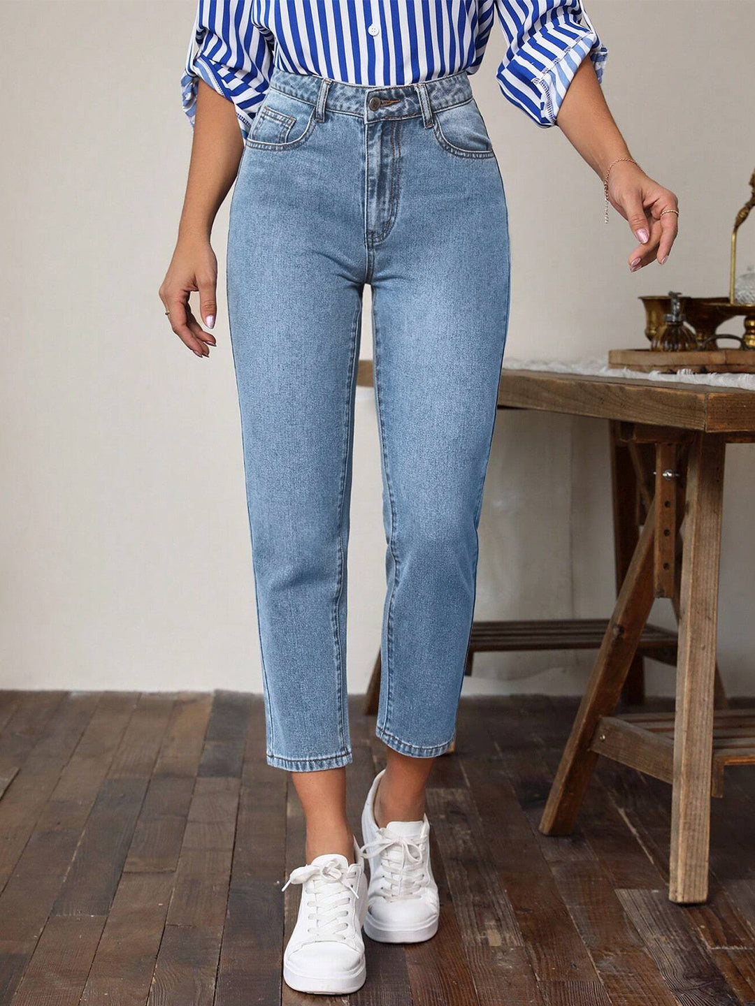 High Waist Jeans with Pockets