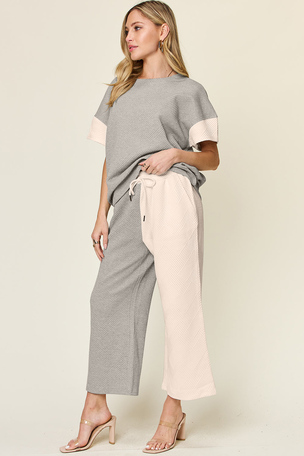 4 Colors* Boujie Babe Textured Contrast T-Shirt and Wide Leg Pants Set