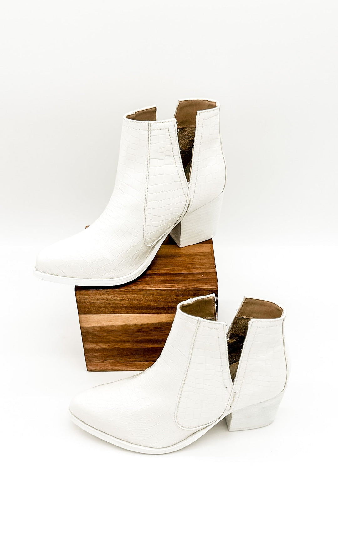 Tarim Bootie in White Croc